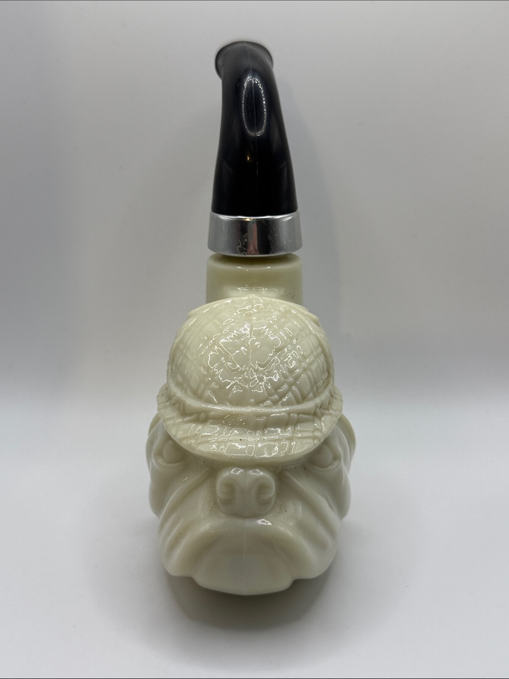 Vintage Avon bulldog Sherlock Holmes pipe aftershave decanter